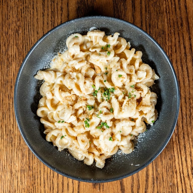 Grilled Chicken Delights: Bar & Grill Favorites